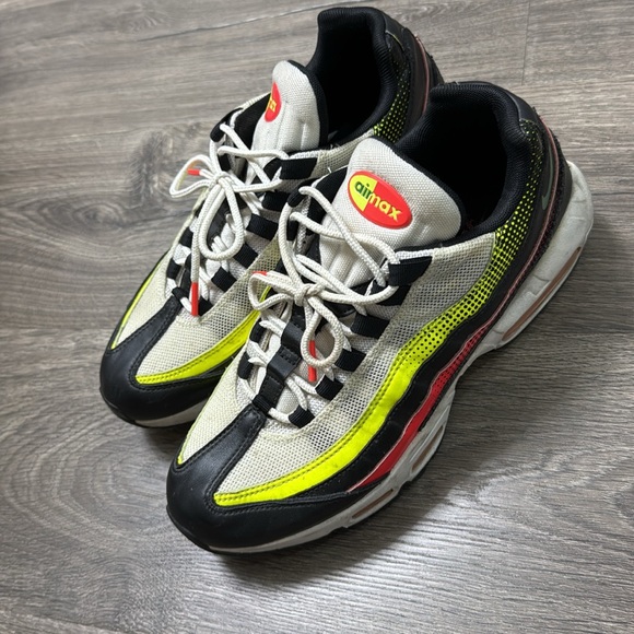 Nike Air Max 95 SE "Neon Size 9 - Picture 5 of 7